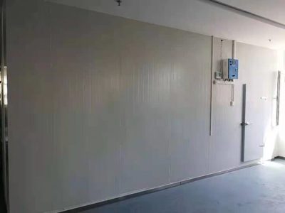 冷庫(kù) 密封性高避免冷氣泄露 無(wú)需人工 數(shù)碼溫度顯示