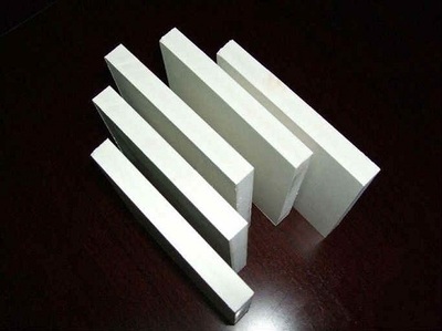 為什么再生塑料泡沫板要添加熒光增白劑,老司機告訴你真相
